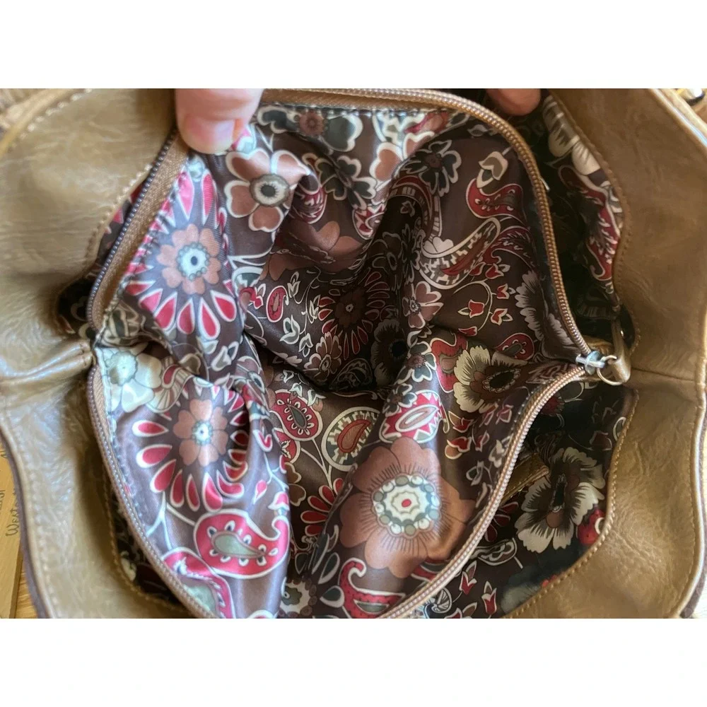 Vtg Tignanello Brown Leather‎ Suede Hobo Shoulder Bag Floral Paisley Lining